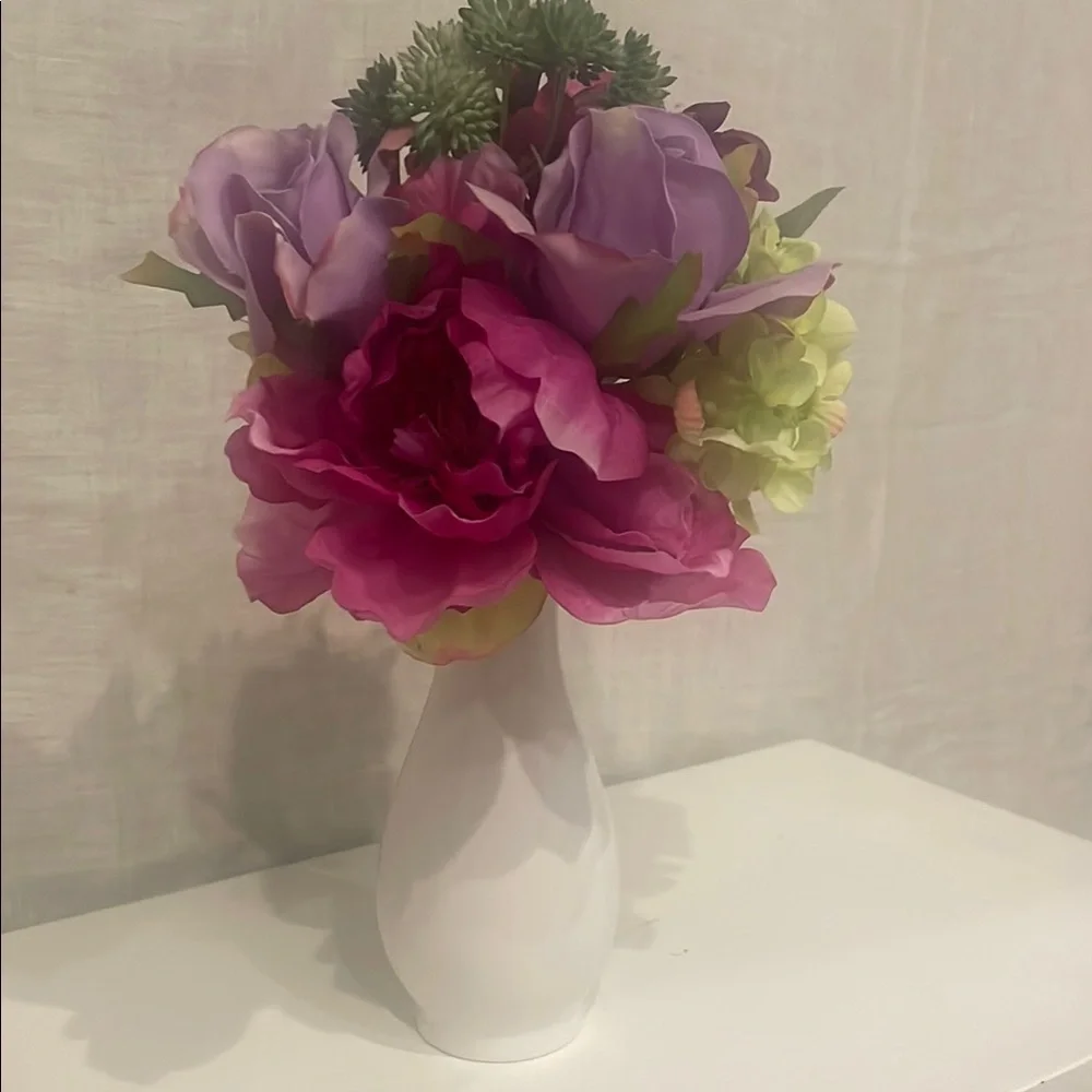 Elegant White Vase with Pink and Purple Flowers